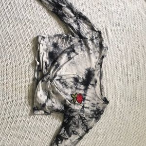 Long sleeve crop top